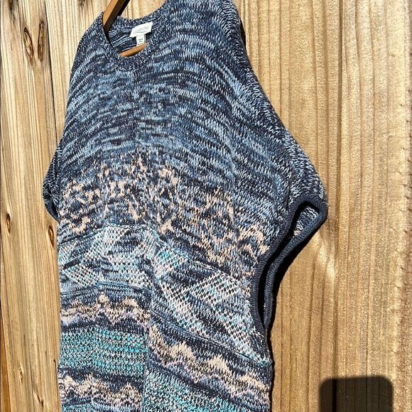 Coldwater Creek Women’s Blue Crewneck Sweater Geometric Patterns Sleeveless Fall - Picture 2 of 16